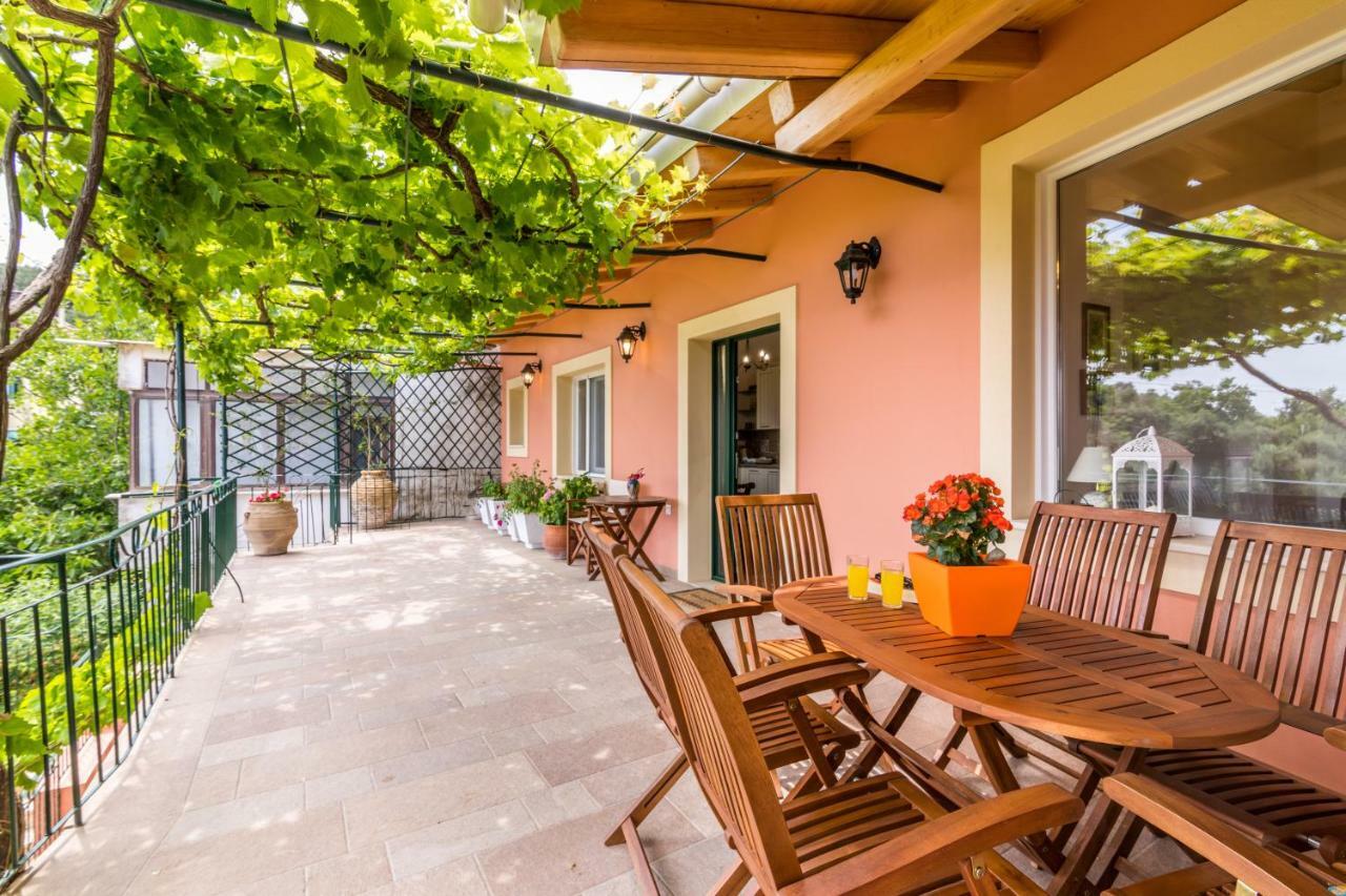 Milena'S Country House Pelekas Exterior foto